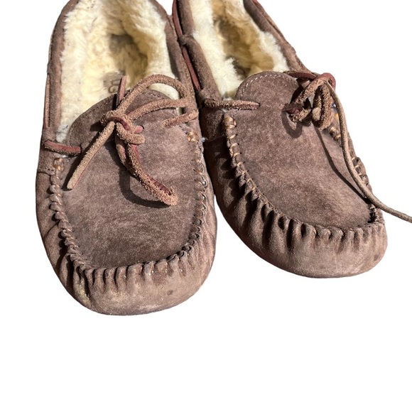 Ugg Shoes | Ugg Moccasin Dakota Slipper Slip On Sz 7 Brown - Picture 4 of 9